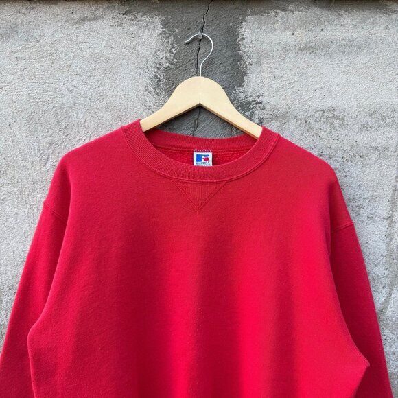 90's Russell Athletic Red Crewneck Sweatshirt - Picture 4 of 5